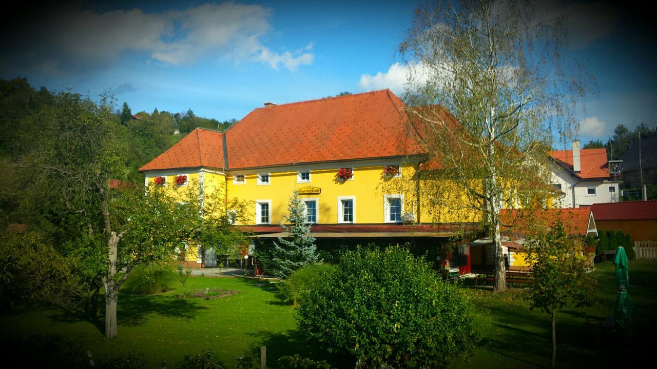 Guest House Cater Lasko Exterior photo